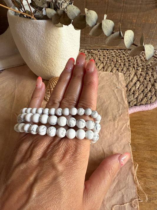 Pulsera Howlita 6mm (Relajación, Calma y Sabiduría)