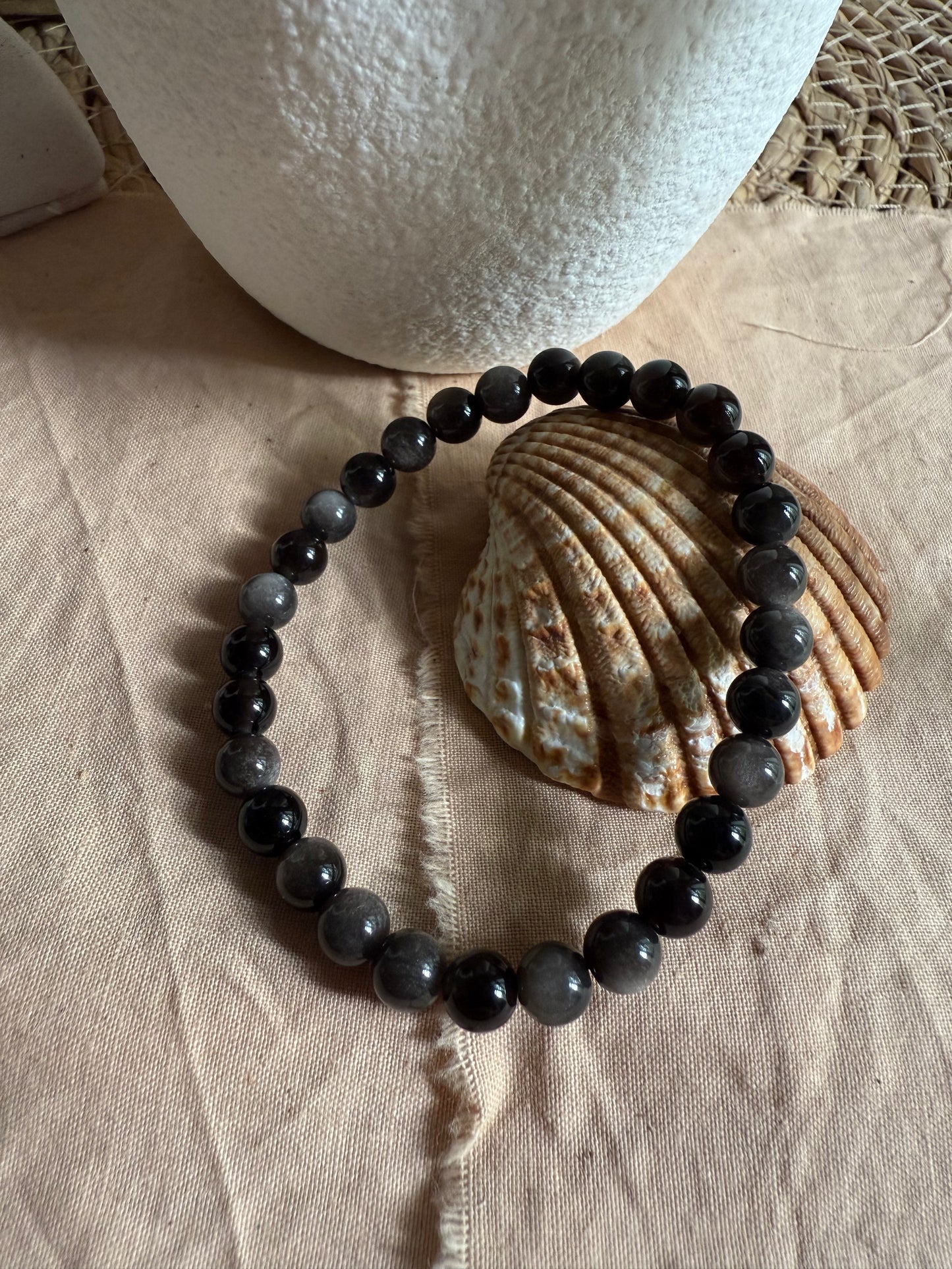 Pulsera Obsidiana Plateaada 6mm (Protección e Introspección)