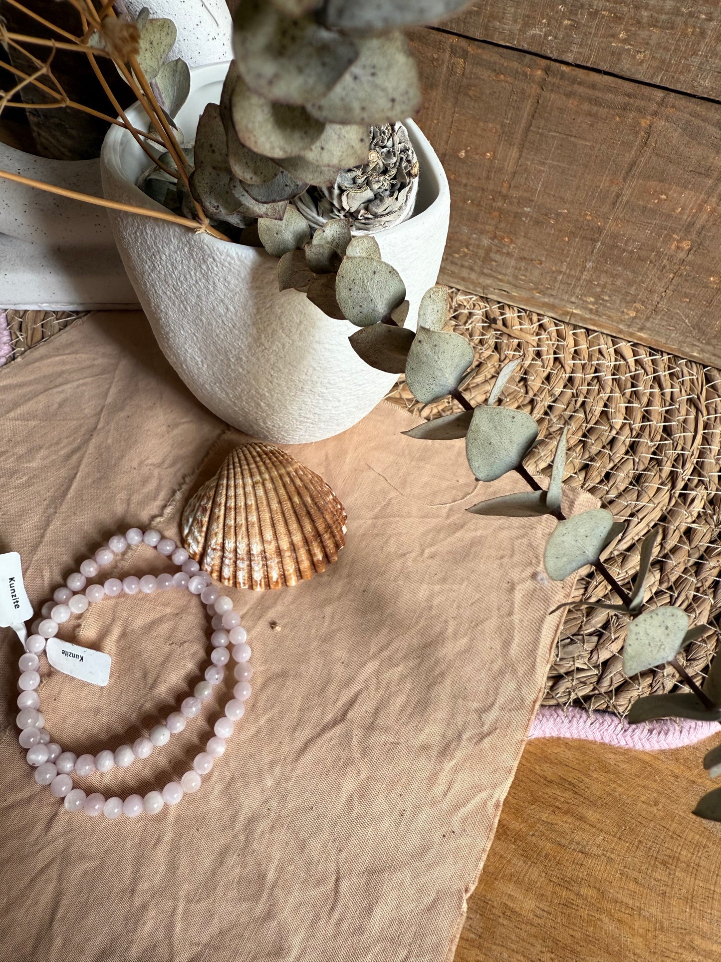 Pulsera Kuncita 4mm (Amor, Sanación y Calma la Ansiedad)