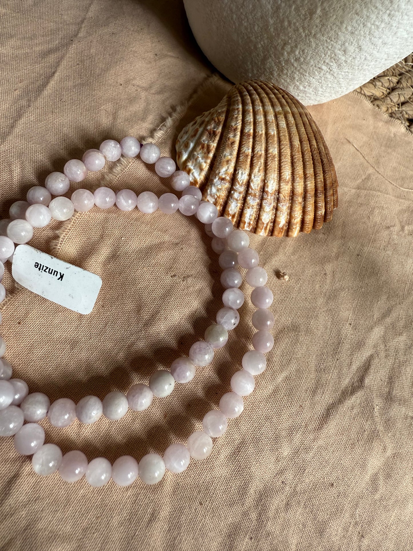 Pulsera Kuncita 4mm (Amor, Sanación y Calma la Ansiedad)